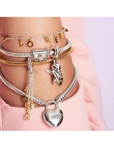 Pulsera Pandora Rígida Moment Corazón Amado 597806-17