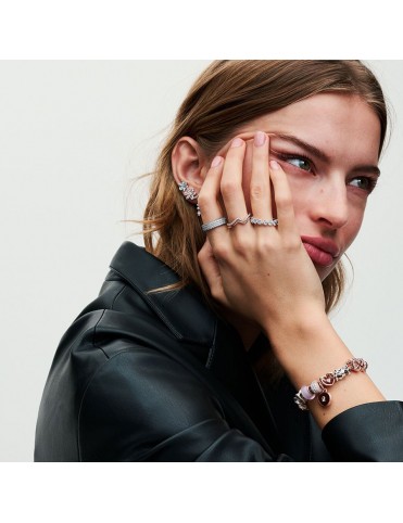 Anillo Pandora Talla 52 Eternidad Fila de Corazones 193103C01-52