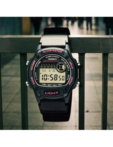 Reloj Casio Illuminator W-220H-1A2VEF
