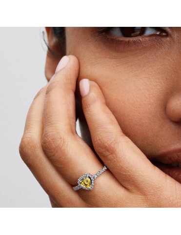 Anillo Pandora Corazón Amarillo en Relieve Brillante 198421C06-54